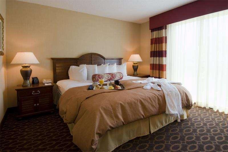 Embassy Suites By Hilton Atlanta Airport College Park Kamer foto