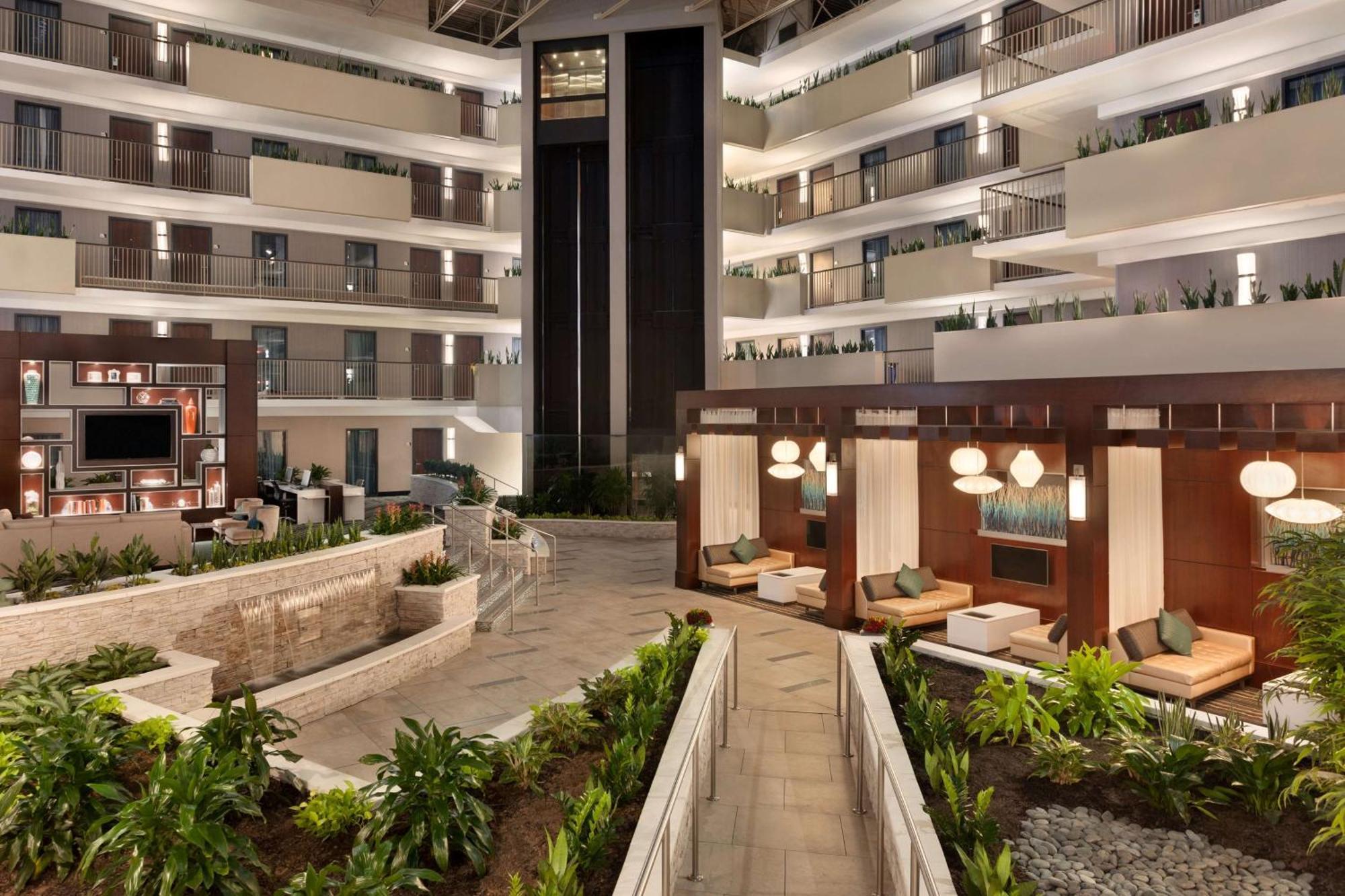 Embassy Suites By Hilton Atlanta Airport College Park Buitenkant foto